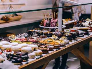 doughnuts, desserts, pastries-1868573.jpg